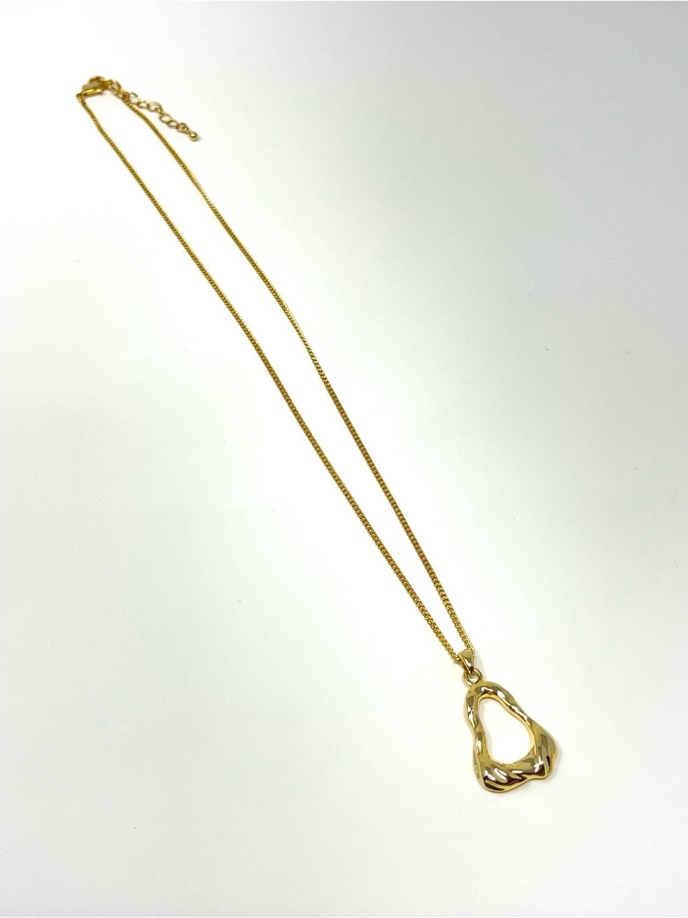 New Anthropologie Gold Organic Pendant Necklace
